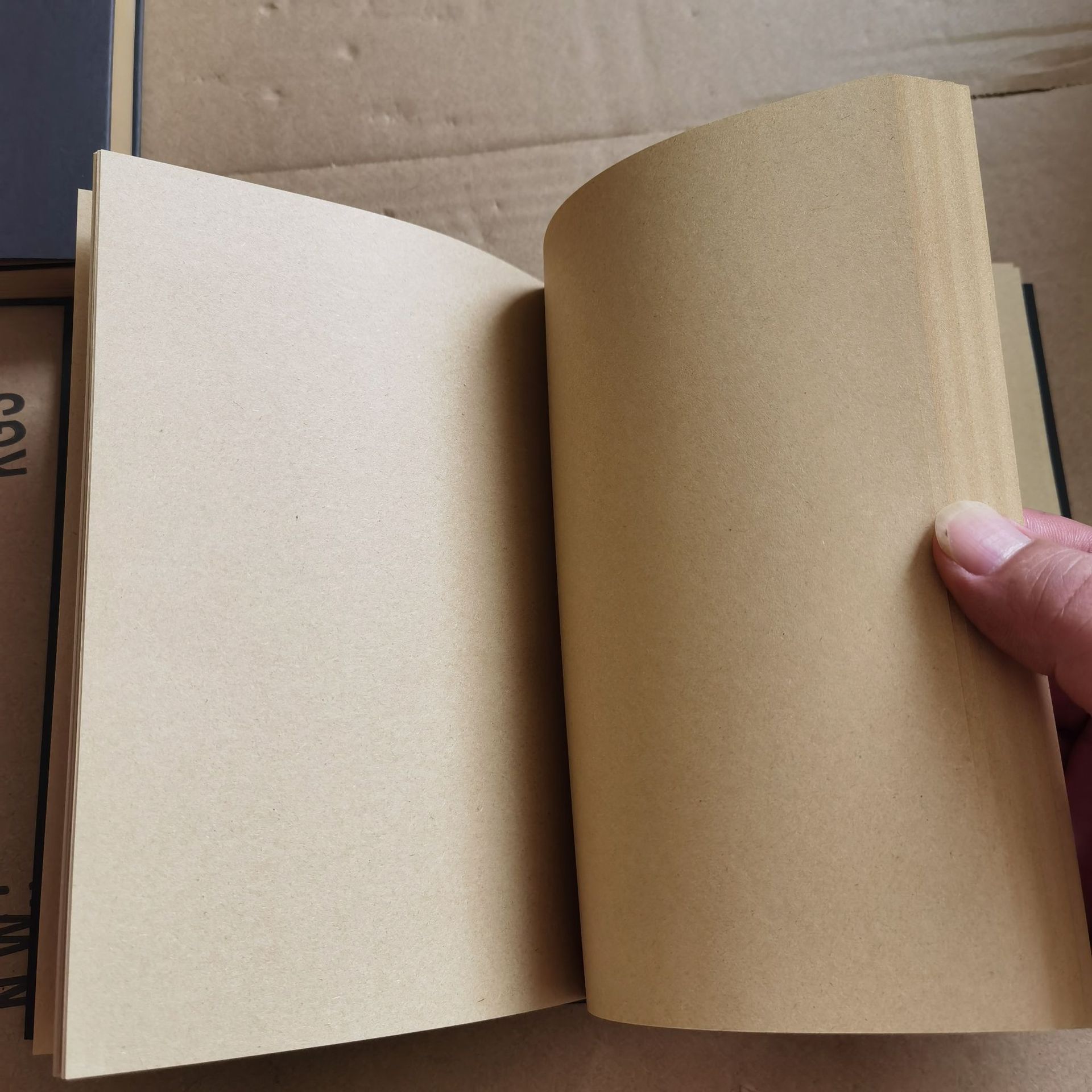 Cthulhu 3D Embossed Notebook B - огляд і ціна Stationery